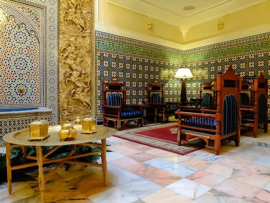 Dar Al Madina Al Kadima Hotell Fès Exteriör bild